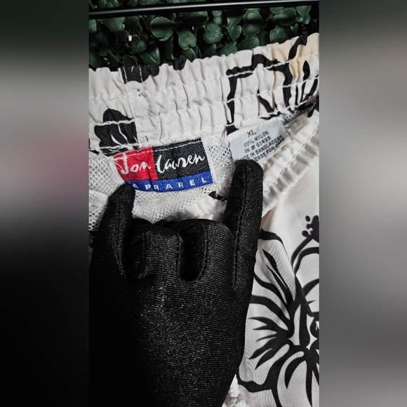 Floral Print Swim Shorts - Picture 3 of 4